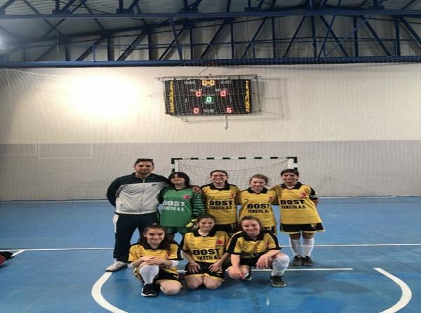 Kız Futsal Takımımızdan Büyük Başarı